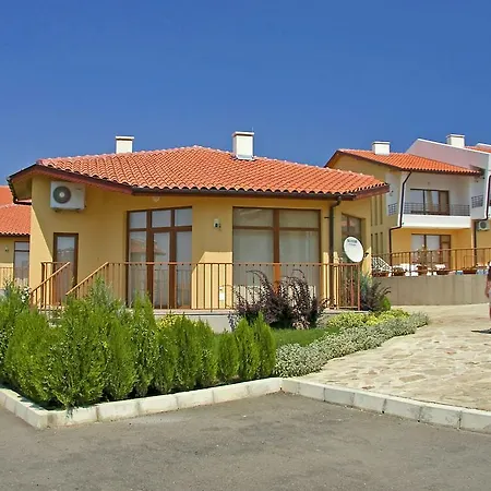 Montemar Vila